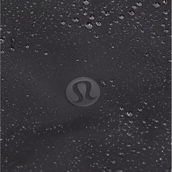 Lululemon Waterproof Full-Zip Rain Jacket men’s size xs s L - Picture 5 of 9